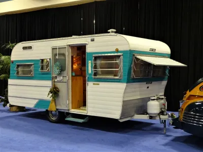 Holiday Rambler